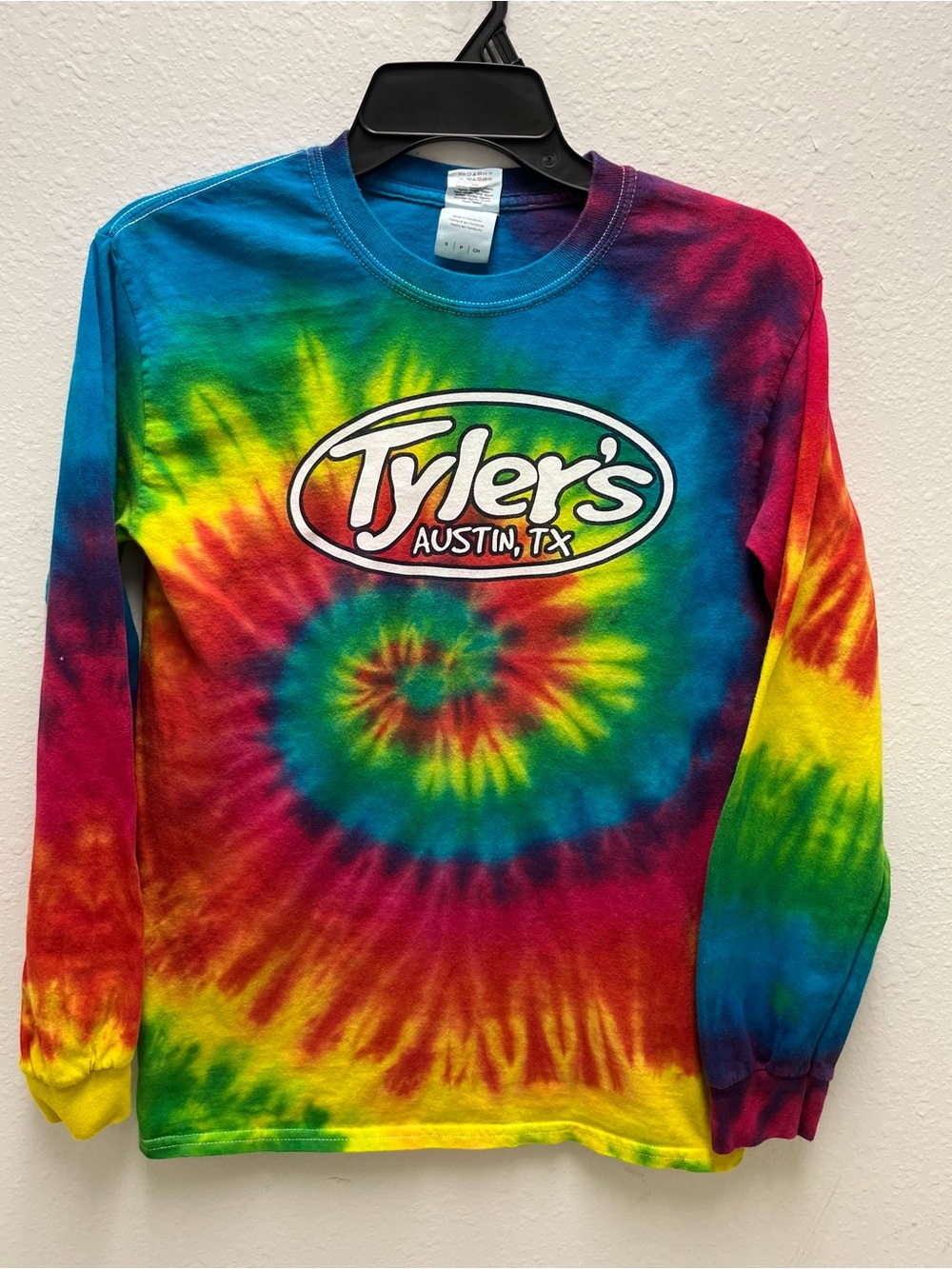 Gildan Tyler’s “Keep Austin Weird” Tie-Dye Long Sleeve Shirt Size S